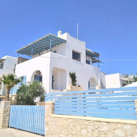 Villa Danae - Seaside Villa with Pool&Hot Tub Piso Livadi Exterior foto