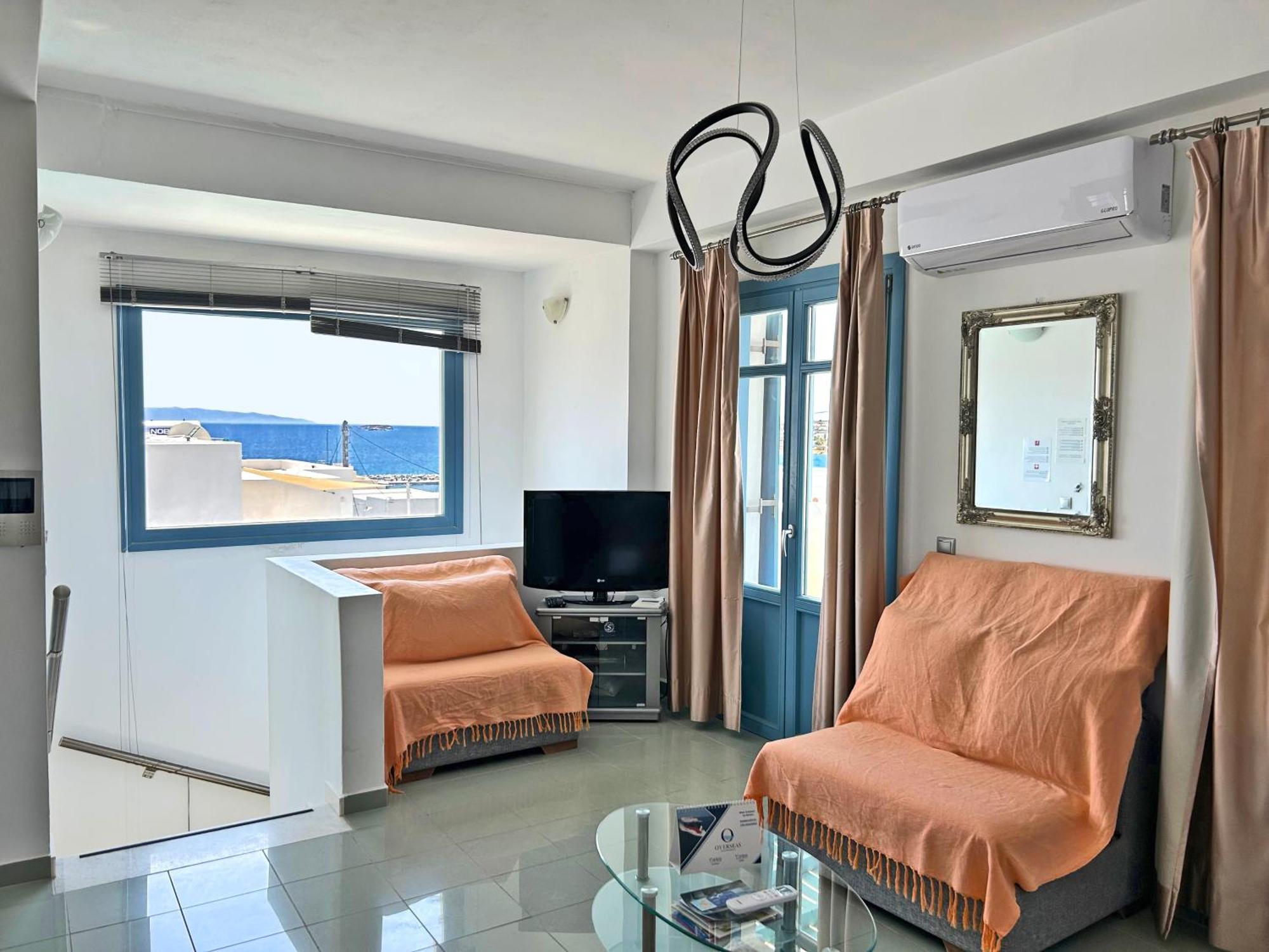 Villa Danae - Seaside Villa with Pool&Hot Tub Piso Livadi Exterior foto